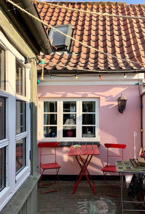 Skont Fiskerhus. Taet Pa By, Havn Og Havet Villa Marstal Exteriör bild