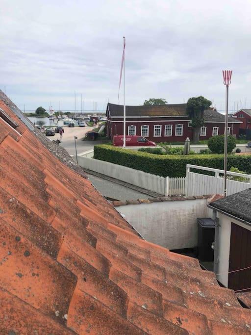Skont Fiskerhus. Taet Pa By, Havn Og Havet Villa Marstal Exteriör bild