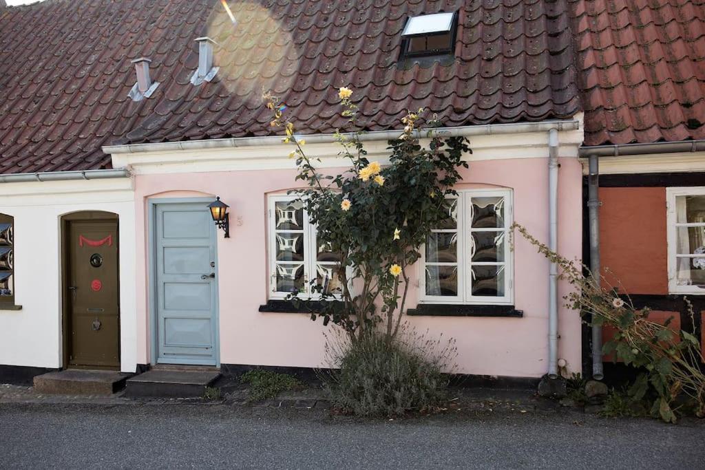Skont Fiskerhus. Taet Pa By, Havn Og Havet Villa Marstal Exteriör bild
